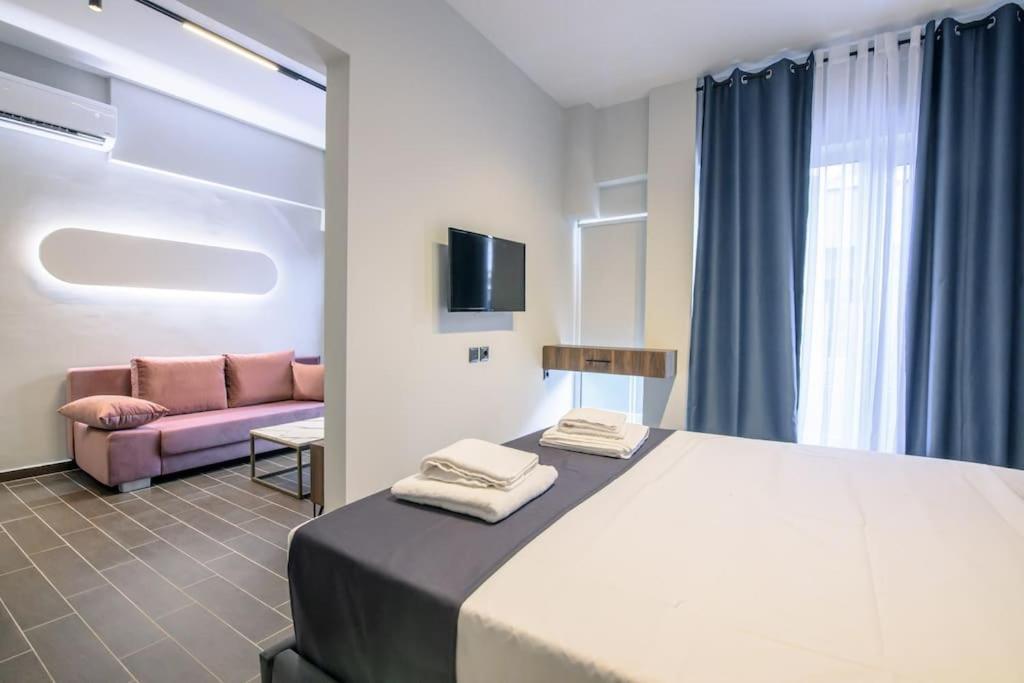 Luxury Central Apartment 4,1 Larissa Luaran gambar