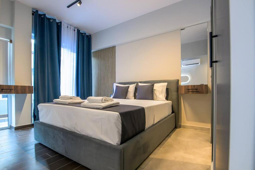 Luxury Central Apartment 4,1 Larissa Luaran gambar