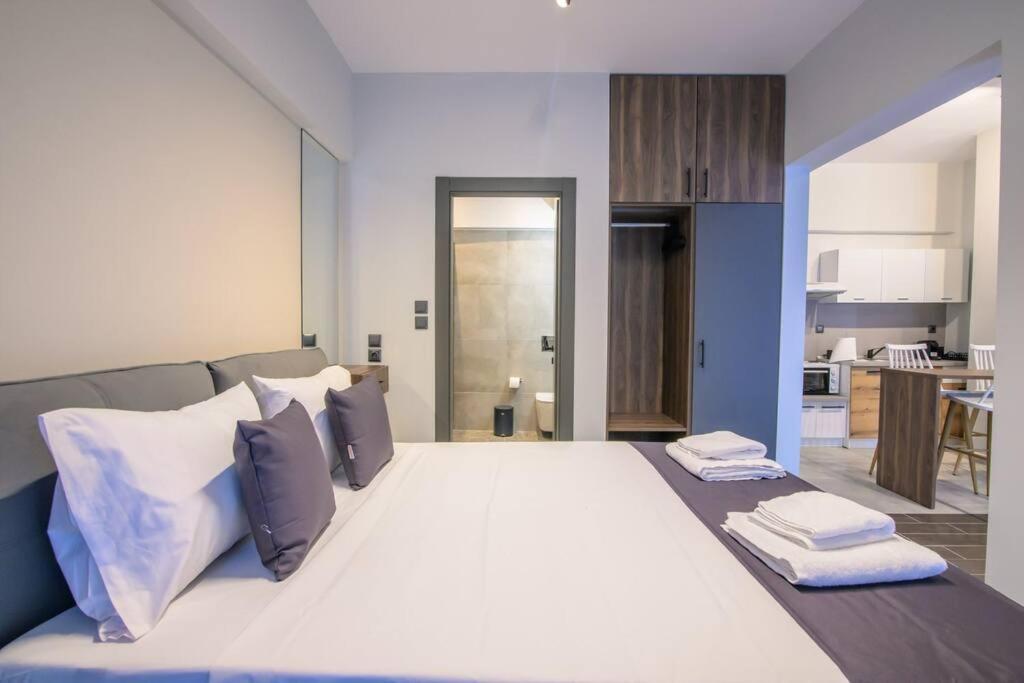 Luxury Central Apartment 4,1 Larissa Luaran gambar
