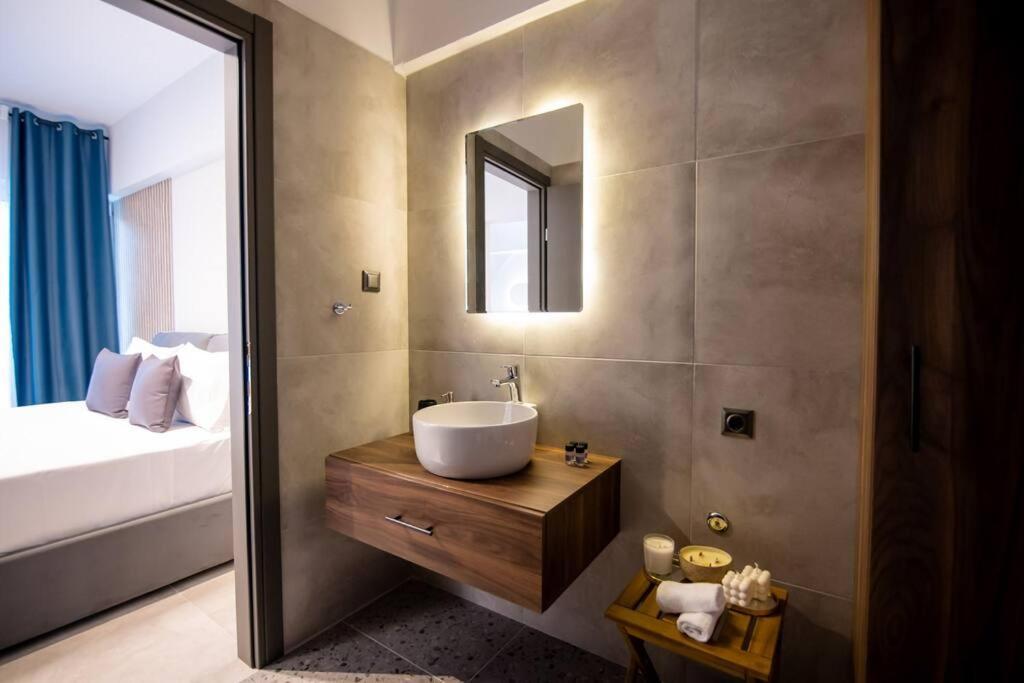 Luxury Central Apartment 4,1 Larissa Luaran gambar