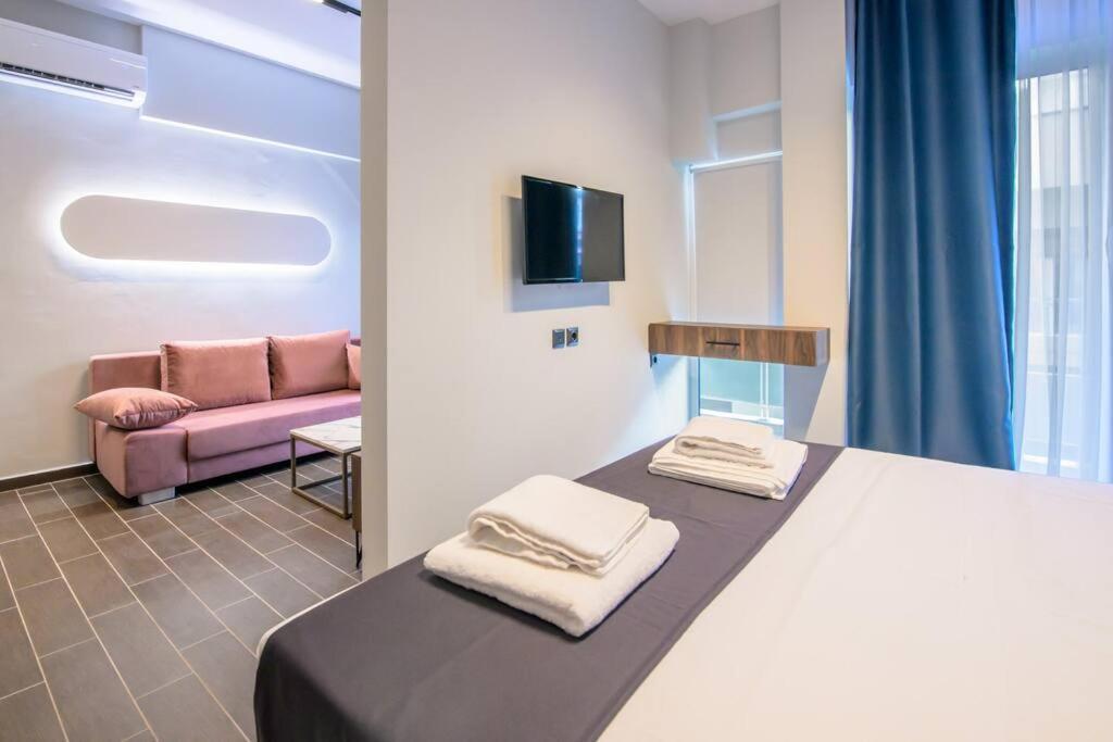 Luxury Central Apartment 4,1 Larissa Luaran gambar